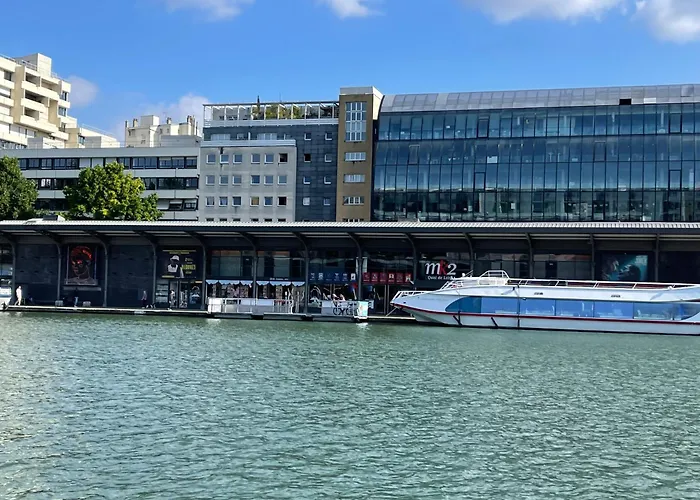 Arrondissement 10 *